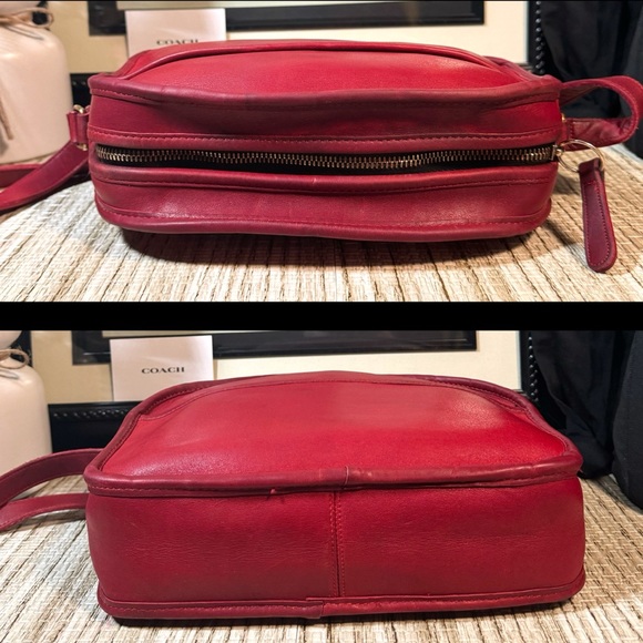 ❤️SOLD❤️Vintage Coach NYC Red Camera Bag 9760 - Picture 4 of 10
